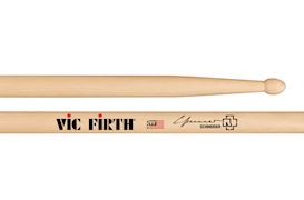 VIC FIRTH - SIGNATURE SCS DRUMSTOKKEN CHRISTOPH SCHNEIDER